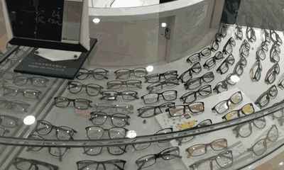 眼鏡店冷清卻屹立不倒的背后 暴利神話還是行業特殊性？